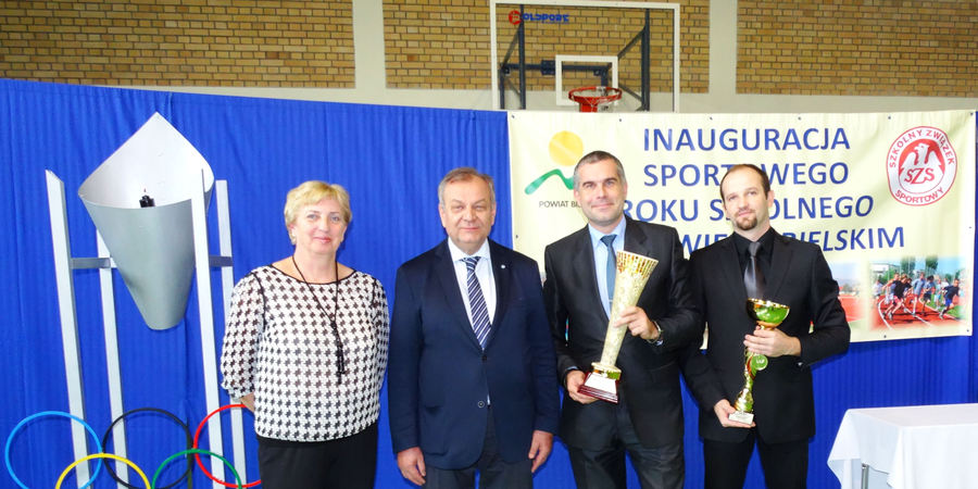 Najlepsi w sporcie   ligota 29 10 2015   puchar od w jta